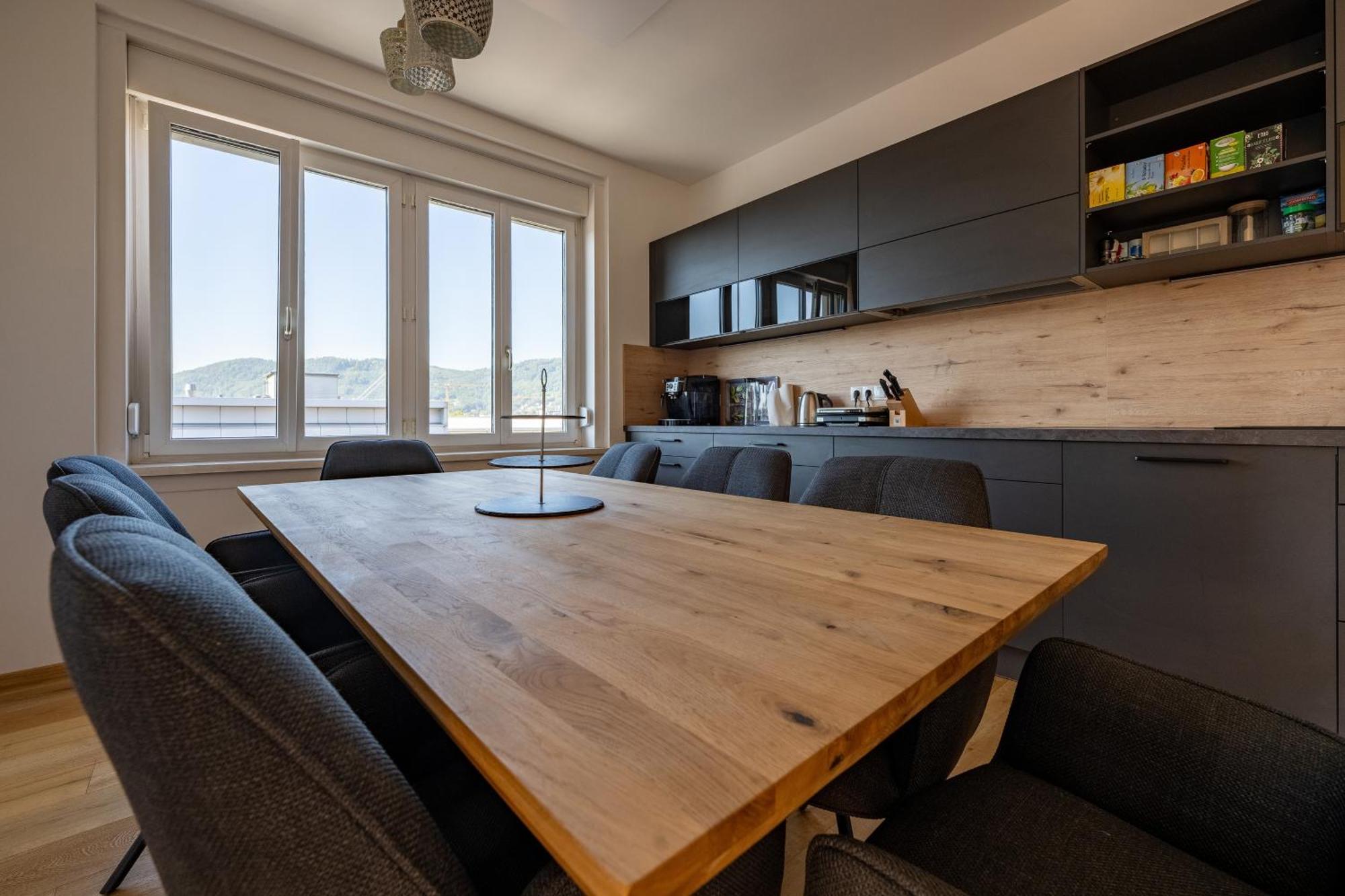 Tamliving Center Luxury 4 Rooms Smart Tv Kitchen Great View غراتس المظهر الخارجي الصورة